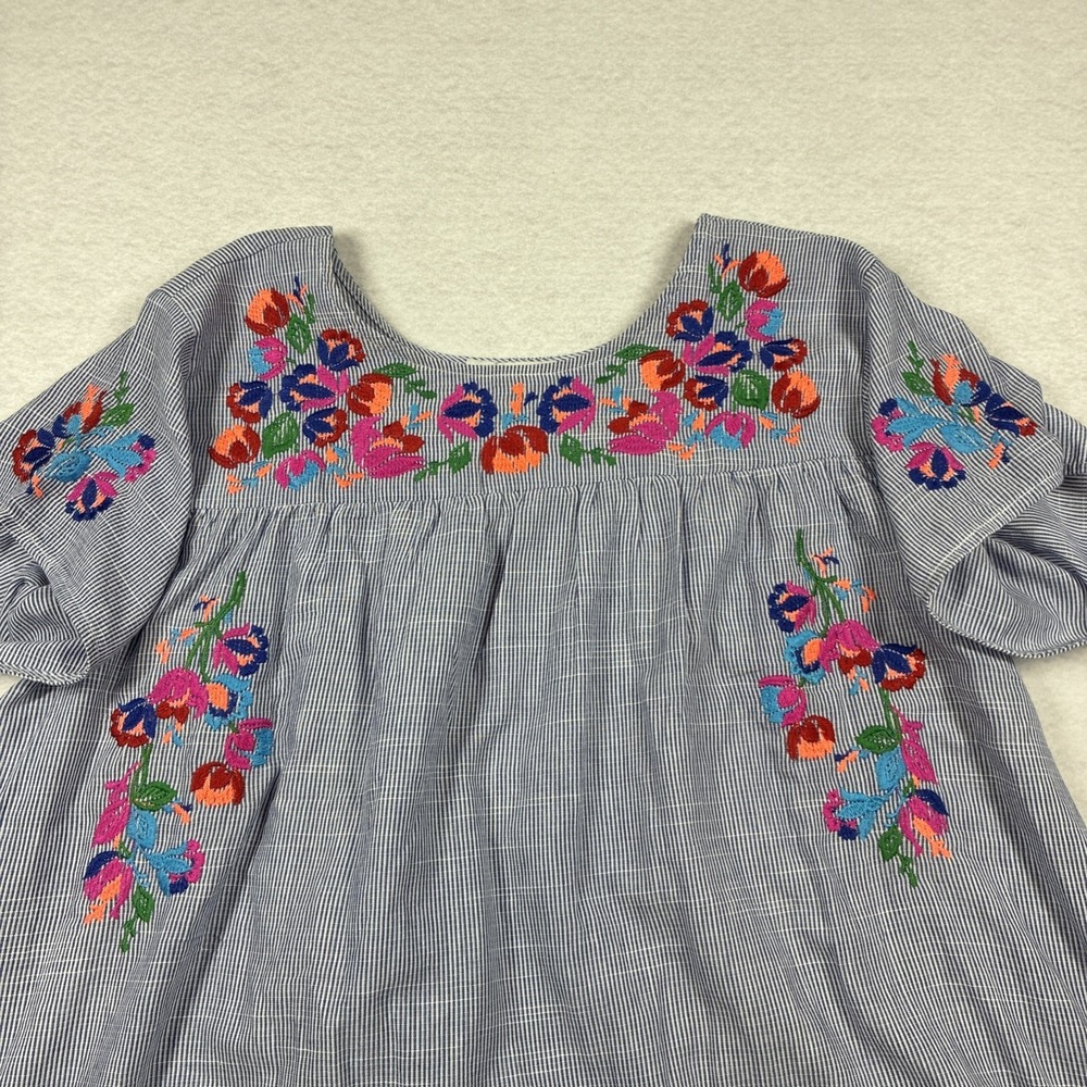 See And Be Seen Lot of 2 Embroidered Floral Blouses Peasant Boho Size Large - Picture 13 of 14